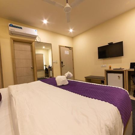 Sagar Hotel Just 5 Min From Golden Temple Amritsar Værelse billede