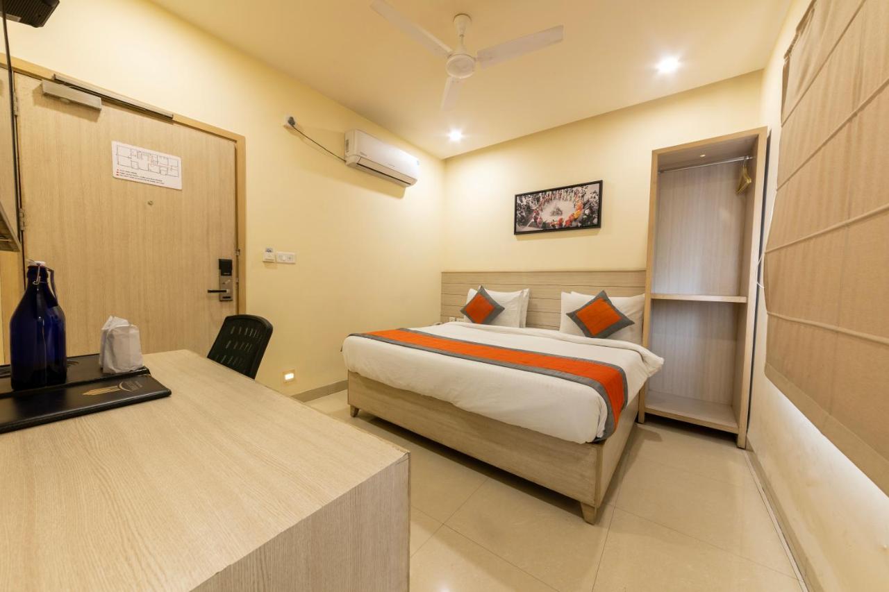 Sagar Hotel Just 5 Min From Golden Temple Amritsar Eksteriør billede