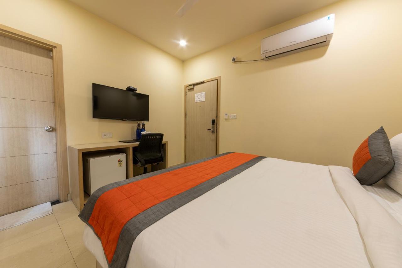 Sagar Hotel Just 5 Min From Golden Temple Amritsar Eksteriør billede