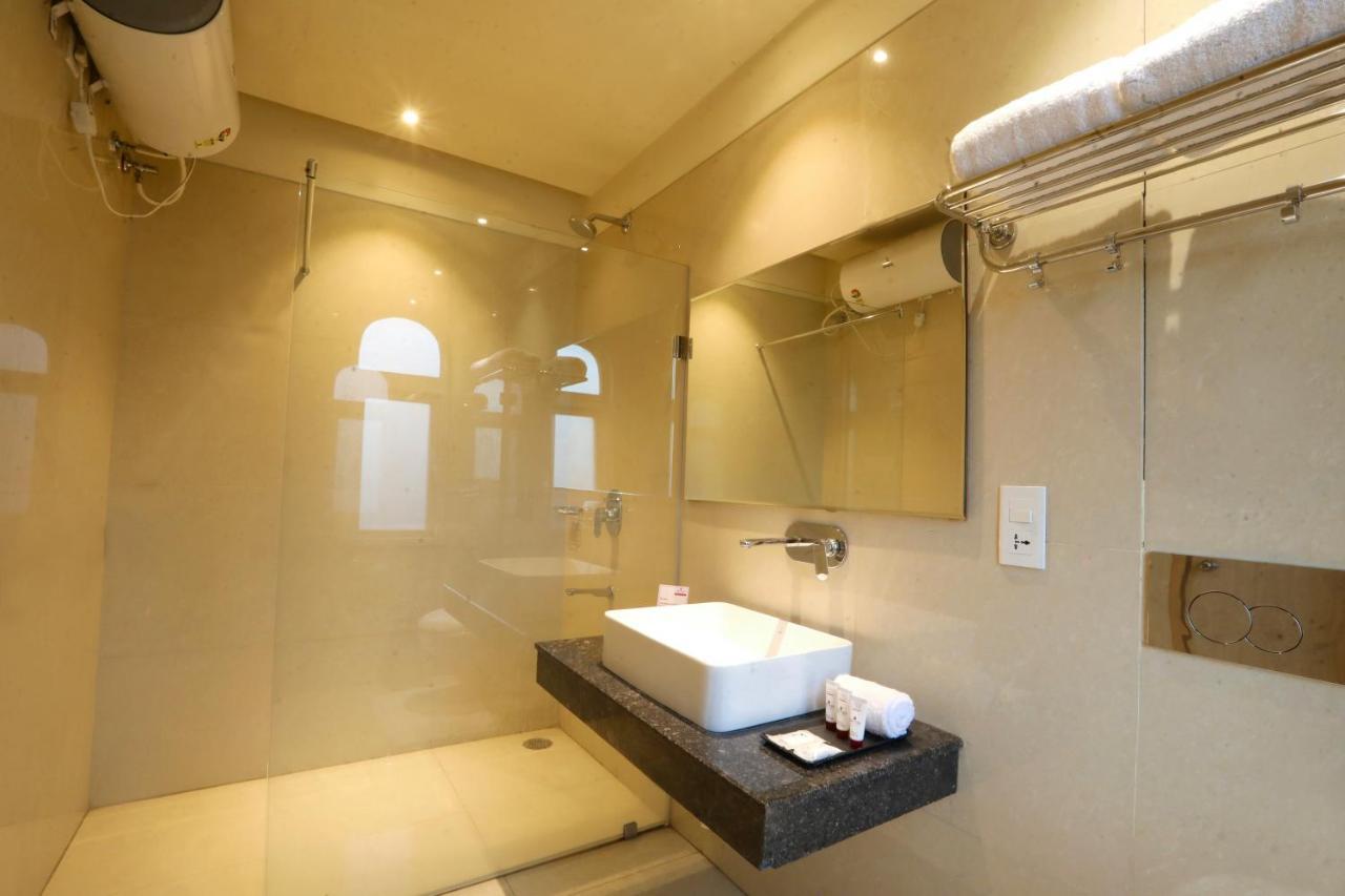 Sagar Hotel Just 5 Min From Golden Temple Amritsar Eksteriør billede
